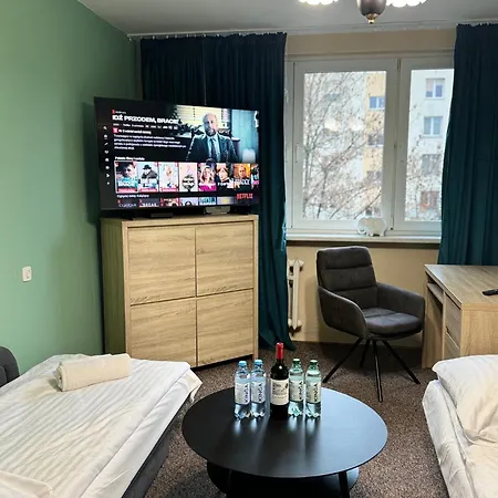 Apartment 3 Sypialnie, 3 Bedrooms *